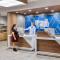 Holiday Inn Express & Suites - Green Bay East by IHG