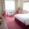 Rhu Glenn Hotel