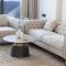NEW 2BR in Arjan with Private Pool - Dubaj