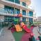 NEW 2BR in Arjan with Private Pool - Dubaj