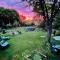 Schaumburg Paradise Oasis with a secret garden and private Pool - Schaumburg
