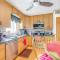 Near Golfing and Green Spaces Upper Marlboro Home - 上马尔伯勒