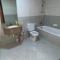 NICE Room in Sea View Apartment with Shared Amenities - ROOM INSIDE APARTMENT - 阿吉曼