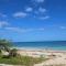Penthouse with Loft at Seacastles, Beach and Pool 207 - Montego Bay