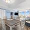 Downtown Oceanfront, 2BR, Walk to Starbucks, 6ppl - 默特尔比奇