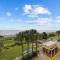 Downtown Oceanfront, 2BR, Walk to Starbucks, 6ppl - 默特尔比奇