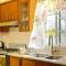 Calypso Villa - 2Bedrm 2Bathrm Pool View & Beach 203 - Montego Bay