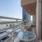 1 Bedroom Apartment with a City View and Sleeps 4 - Dubaj