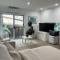 Cozy Studio with Private Entrance & Ensuite