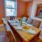 Charming Home for 10 - Perfect for Work & Leisure Stays - Todwick