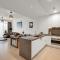 CanalFront - Central Location up to 7 Guests - Dubaj