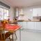 Lovely Home In Guaro With Wifi - Guaro