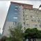 ALURE RESIDENCES 3 & 24h self check-in, parking in the garage in the apartment building included, new building, terrace, green location with a forest park with a lake, children's playground - 班斯卡-比斯特里察