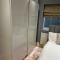 Stylish 2 bed apartment located in Ealing Broadway - 伊灵