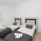 DIFFERENTFLATS Living Park Families