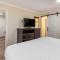 Best Western Carmels Town House Lodge