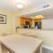 Oversized 6BR Multi-Unit Suite-Oceanfront Compass Cove 1216 and 1217 - Myrtle Beach