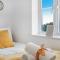 Station & Shops 3min walk I Heathrow 15 mins I x2 Ensuites I Parking x2 - 兰利沼泽