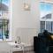Station & Shops 3min walk I Heathrow 15 mins I x2 Ensuites I Parking x2 - 兰利沼泽