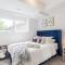 Niagara Luxe Suite, 4min to Falls With Fireplace, Ping Pong - Niagara Falls