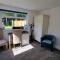 Sittingbourne 1 bed self-contained annex, with parking