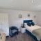 Sittingbourne 1 bed self-contained annex, with parking