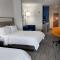 Holiday Inn Express Hotel & Suites Antigo by IHG