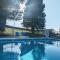 Foothills Motel