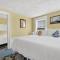The Mattapoisett Escape, Steps to Beach & Town - Mattapoisett