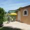 Holiday home with pool in L'Isle-sur-la-Sorgue - 索尔格河畔利勒
