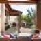 Luxe Design and Amazing Views with Hot Tub for Family - Sedona
