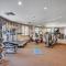 Updated, Modern Townhome with Private Garage condo - بريكنريدج