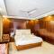 Deep Hotel