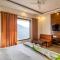 Deep Hotel