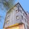 Townhouse Hotel Impact