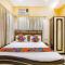FabHotel Aayash - Nr City Center Metro Station