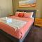 Centenary Peaks Riverview Townhouses Bright