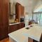Centenary Peaks Riverview Townhouses Bright