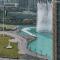 Breathtaking Views & Contemporary Comfort in the Heart of Downtown - Dubai