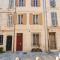 Le Petit Avignon - chambres & appartement à deux pas du Pont d'Avignon et du Palais des Papes - Avignon
