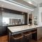 Spacious Luxe 2Bd with Harbour Views and Parking - Auckland