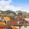 Dinbnb Apartments I Historical Two-Floor Apartment with Rooftop Panorama I 1645 Heritage