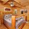 1 bedroom log cabin with hot tub, pool table, great location! - 赛维尔维尔