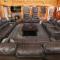 Luxurious 5BR Indoor POOL Theater Gameroom FREE Attraction Tickets - 鸽子谷
