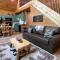 Gorgeous Updated Cabin With Awesome Game Room, Hot Tub, And Spa- Like Shower! - Sevierville