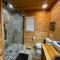 Gorgeous Updated Cabin With Awesome Game Room, Hot Tub, And Spa- Like Shower! - Sevierville