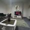 Contractor Friendly Spacious 3 Bed with Private Parking and Free WiFi - Leeds