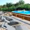 Spacious house for 6 people with a swimming pool