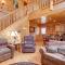Pool table, hot tub, 2 bedroom in great location! - 赛维尔维尔
