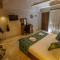 Hermes Cave Hotel